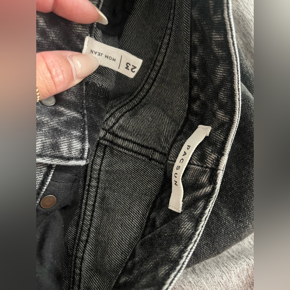 Pac sun mom jeans